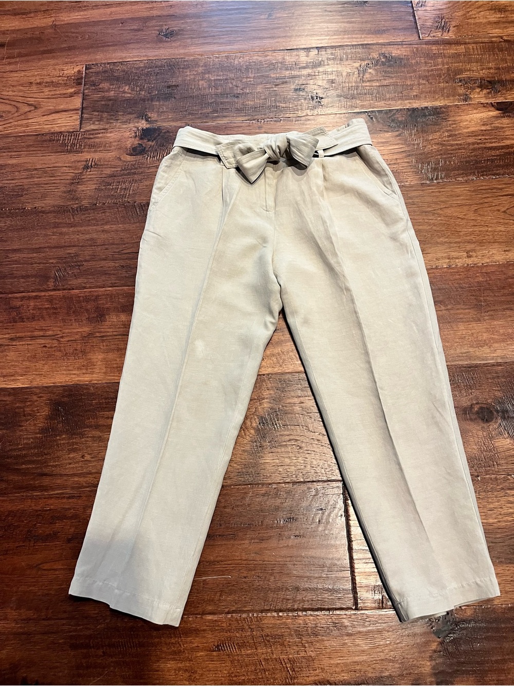 PURE COLLECTION. WOMENS KAKHI LINEN DRESS PANTS. SIZE 6. SELF TIE. EXCELLENT
